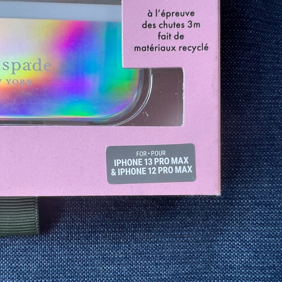 NWT Kate Spade Protective Hardshell Case White Iridescent stripes for12 13 Max - Picture 5 of 8